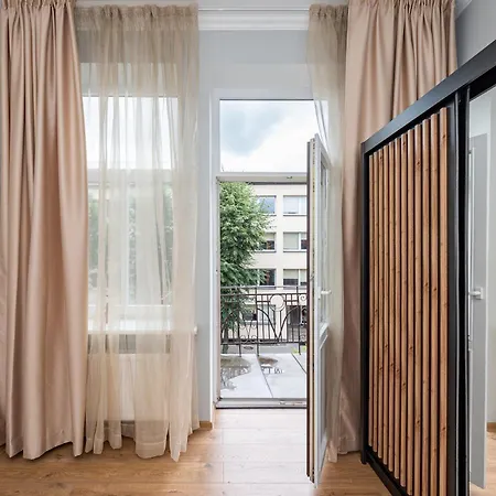 Elegant Center With Free Parking By Polo Aparments Appartement