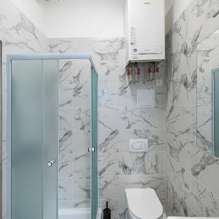 Appartement Elegant Center With Free Parking By Polo Aparments